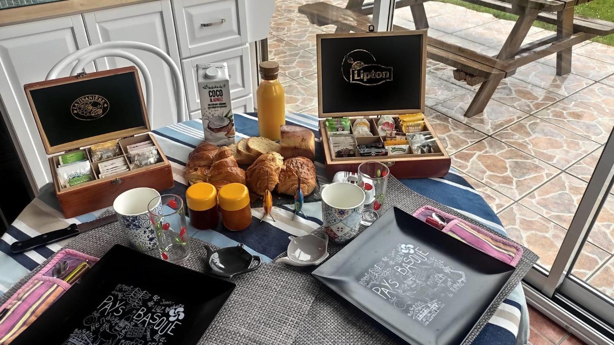 Chambre Et Petit Dejeuner A Socoa Urrugne Extérieur photo
